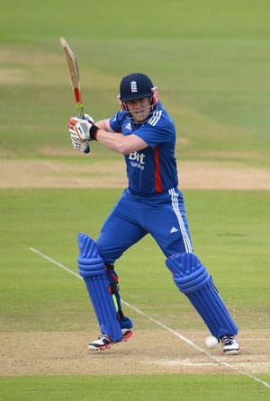 England start ODI series against Australia with a hard-fought win England start ODI series against Australia with a hard-fought win