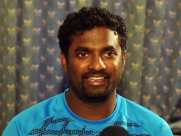 Muttiah Muralitharan presented cheque of 250,000 by Lycamobile Muttiah Muralitharan presented cheque of 250,000 by Lycamobile