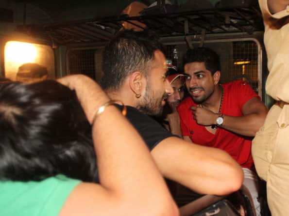 IPL 2012: Police detain two Pune Warriors players at rave party