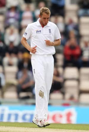 Broad could miss first Test against India