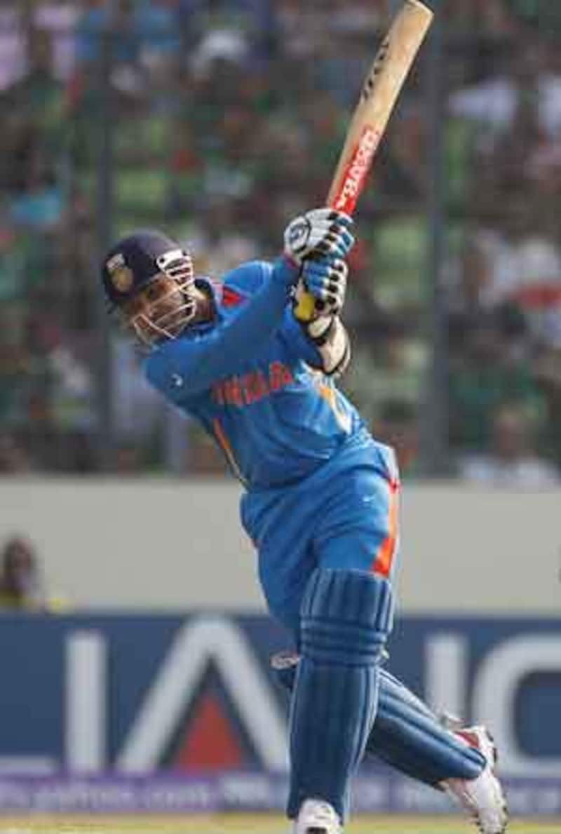 Sehwag slams century as India run riot