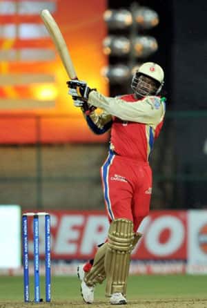 IPL 2012 Live Cricket Score : KXIP vs RCB T20 match - Bangalore need 164 to win