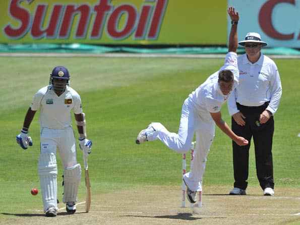 Debutante Marchant de Lange's picks up seven wickets against Sri Lanka