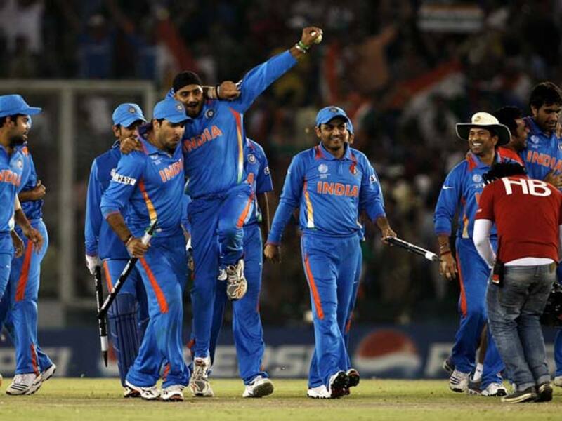 India defeat Pakistan to make final