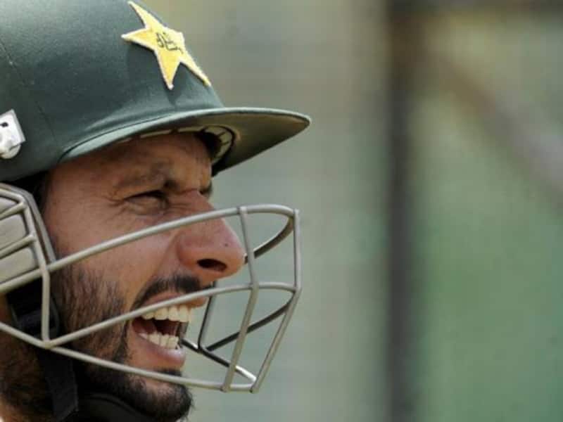 Injuries rule out Misbah, Rehman from Pakistan's clash with Canada 