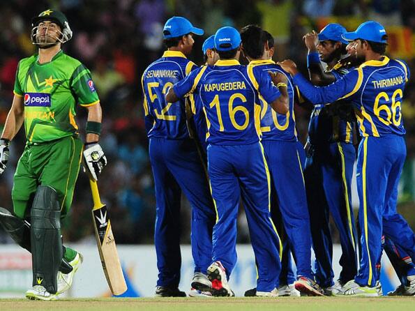 Sri Lanka keep Pakistan to 122 for six in 2nd T20 at Hambantota Sri Lanka keep Pakistan to 122 for six in 2nd T20 at Hambantota