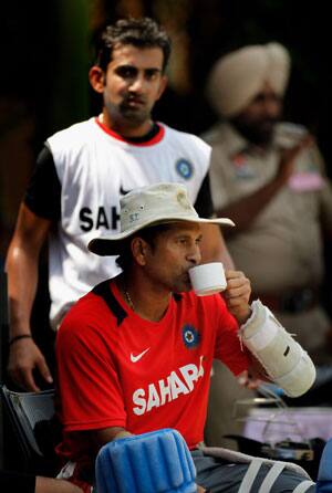 Tendulkar or Gambhir likely to miss Perth ODI against Sri Lanka Tendulkar or Gambhir likely to miss Perth ODI against Sri Lanka