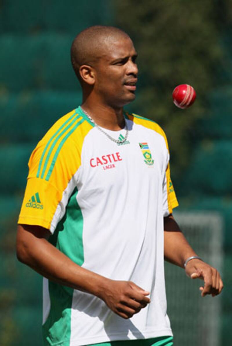 Vernon Philander to use County experience in series against England