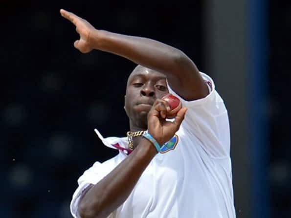 Kemar Roach, Tino Best shine as West Indies dismiss New Zealand for 260 on day one Kemar Roach, Tino Best shine as West Indies dismiss New Zealand for 260 on day one