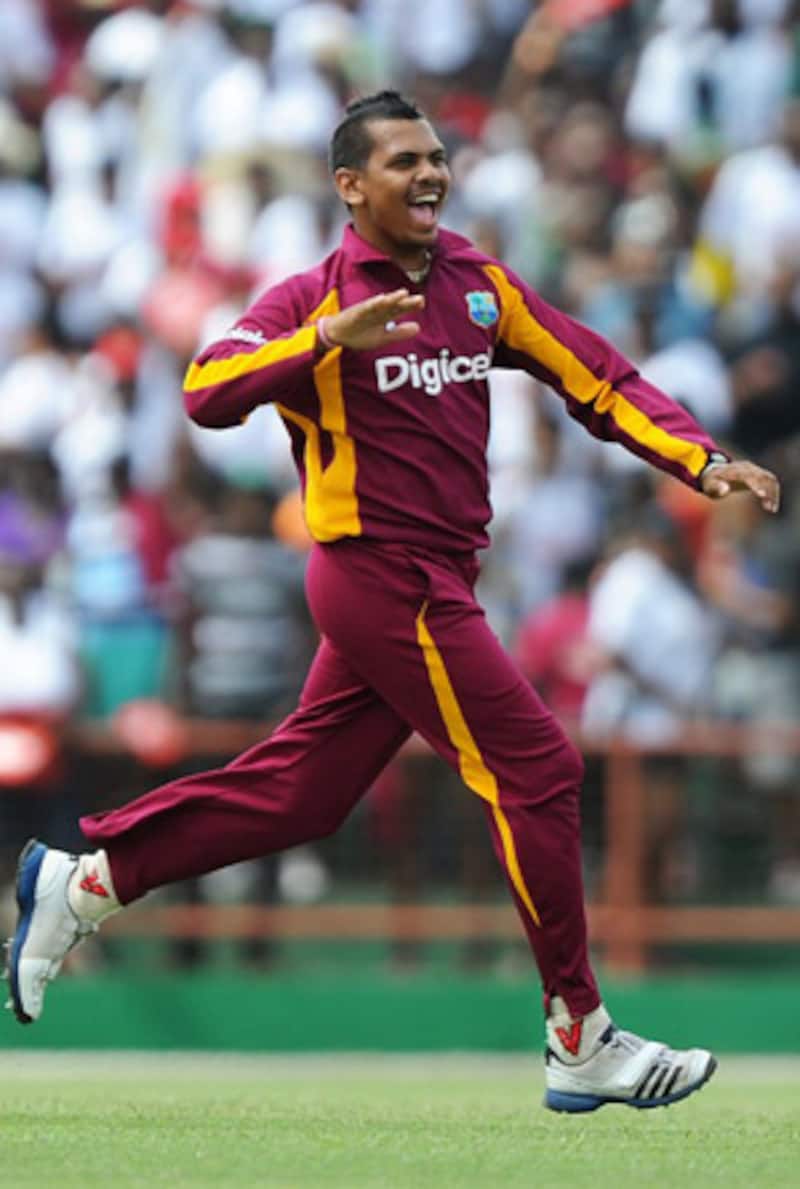 Sunil Narine's five-wicket haul sinks New Zealand