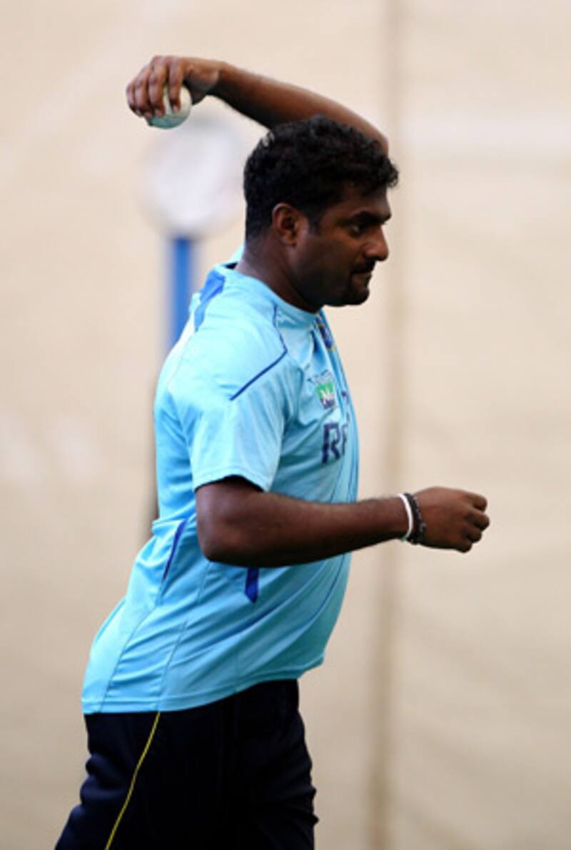 Umpires still doubt Muralis action: Hair