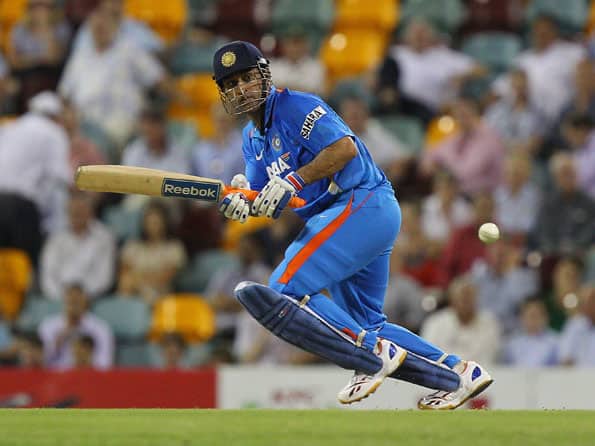 ICC World T20 2012: MS Dhoni, Rohit Sharma propel India to 146/5 in warm-up tie against Sri Lanka ICC World T20 2012: MS Dhoni, Rohit Sharma propel India to 146/5 in warm-up tie against Sri Lanka
