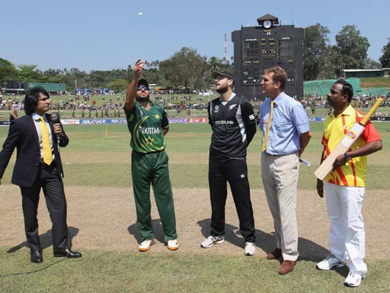 New Zealand win toss, decide to bat against Pakistan