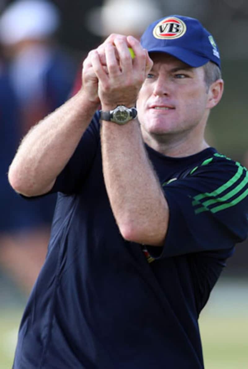Indian cricketers need to have never-say-die attitude: Stuart MacGill 