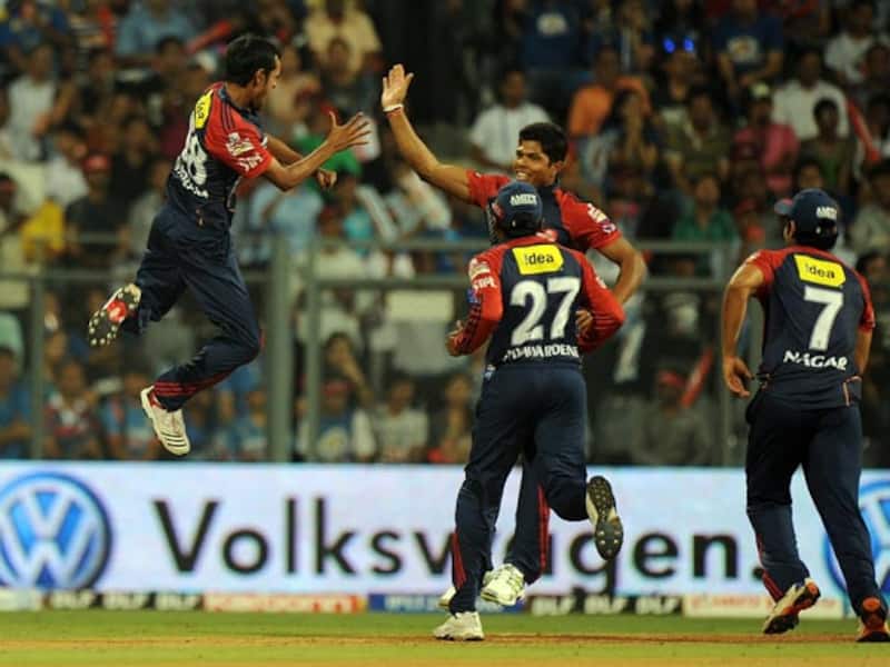 Live Cricket Score IPL 2012: Mumbai Indians vs Delhi Daredevils T20 match- Delhi need 93 to win
