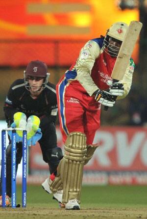 Gayle power propels Royal Challengers Bangalore to 206 Gayle power propels Royal Challengers Bangalore to 206