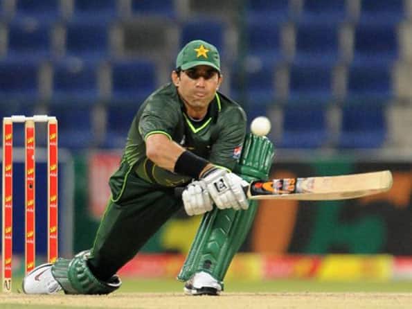 Pakistan crush Sri Lanka by six wickets in Asia Cup tie Pakistan crush Sri Lanka by six wickets in Asia Cup tie