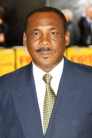Gordon Greenidge wins Golf tournament in Trinidad