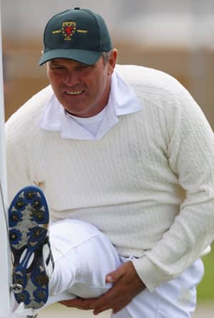 Martin Crowe's comeback ends after just three balls Martin Crowe's comeback ends after just three balls