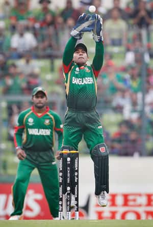 Bangladesh hope to upset South Africa in must win game