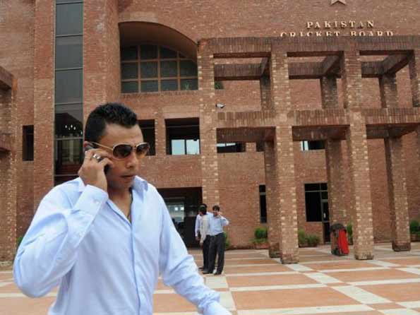ECB finds Danish Kaneria, Mervyn Westfield guilty in spot-fixing ECB finds Danish Kaneria, Mervyn Westfield guilty in spot-fixing