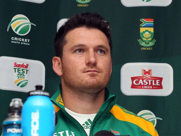 Graeme Smith blames batsmen for loss against Australia Graeme Smith blames batsmen for loss against Australia