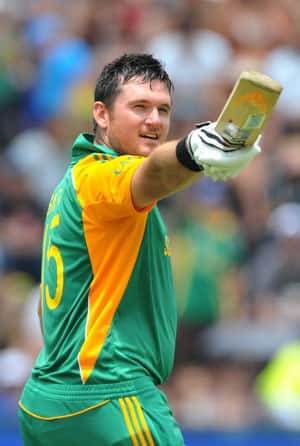 Graeme Smith dropped from South Africa squad for T20s against New Zealand Graeme Smith dropped from South Africa squad for T20s against New Zealand