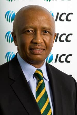 CSA to seek legal advice on IPL bonus scandal CSA to seek legal advice on IPL bonus scandal
