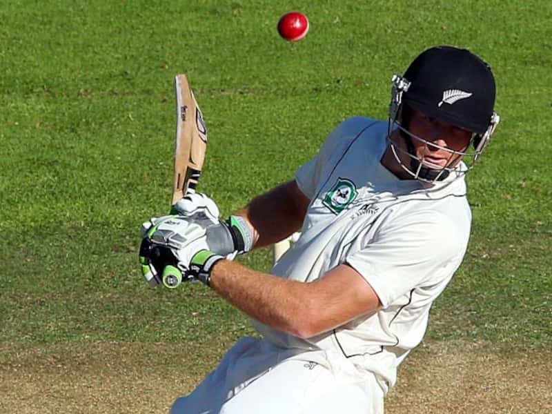 Martin Guptill misses ton as New Zealand reach 232 against West Indies on day one of first Test
