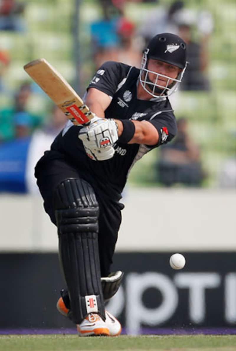 South Africa set 222-run target for semis berth