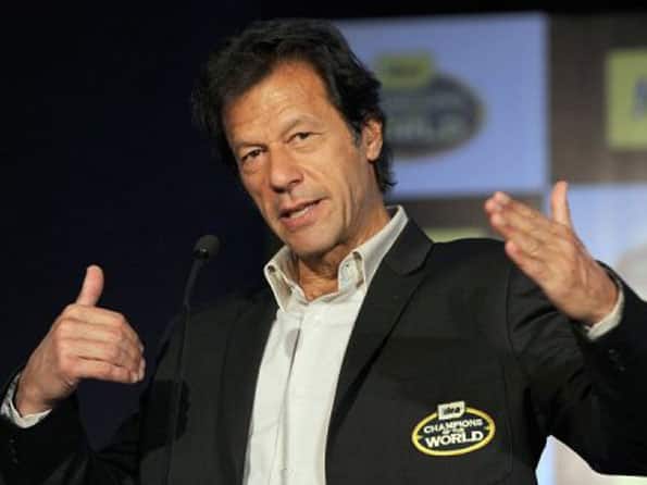 Salman Butt used to call me to discuss strategies: Imran Khan Salman Butt used to call me to discuss strategies: Imran Khan