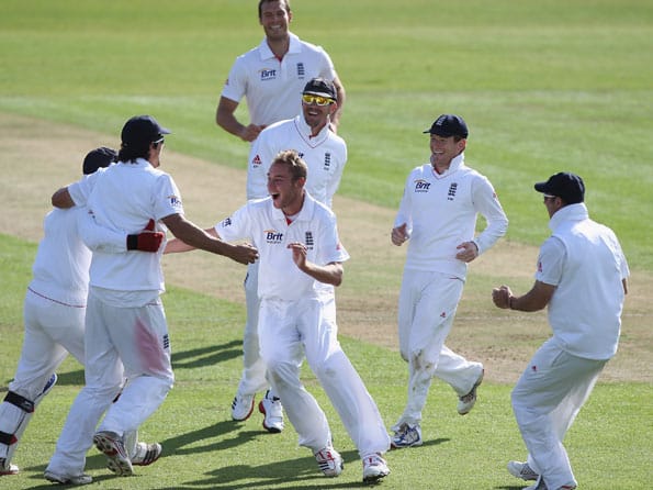England register dramatic innings victory England register dramatic innings victory