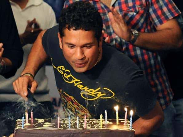 Sachin retirement not in the horizon; could play 2015 World Cup Sachin retirement not in the horizon; could play 2015 World Cup