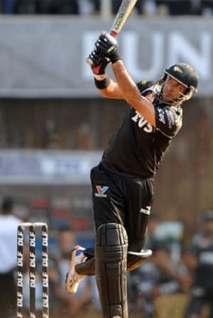 Jesse jaisa koi nahi; Yuvraj agrees and dares the Devils!