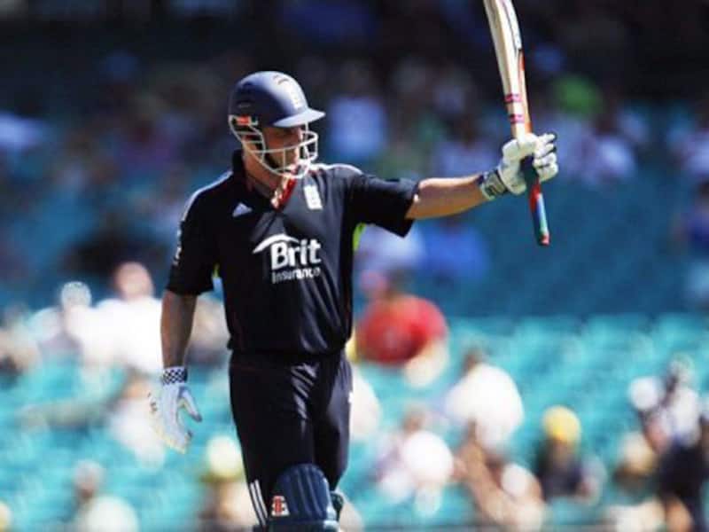 England bat first against Australia in Sydney one-dayer