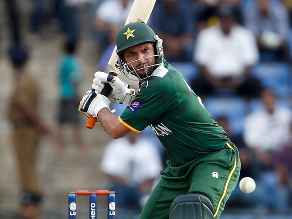ICC World T20 2012: Sehwag, Balaji in as Pakistan elect to bat against India ICC World T20 2012: Sehwag, Balaji in as Pakistan elect to bat against India