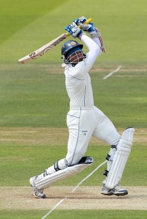 Dilshan century sparks Sri Lankan fight back 