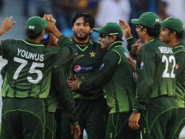 Resurgent Pakistan thrash Bangladesh by 50 runs Resurgent Pakistan thrash Bangladesh by 50 runs