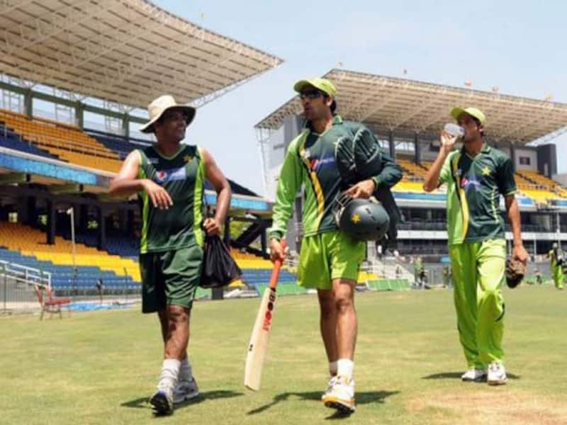 Waqar relishes India challenge in semi-finals