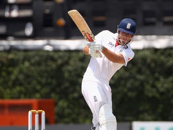 Alastair Cook misses century as England look to battle Lankan spinners