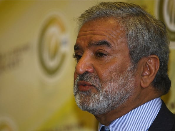 Foreign teams still reluctant to tour Pakistan, believes Ehsan Mani Foreign teams still reluctant to tour Pakistan, believes Ehsan Mani