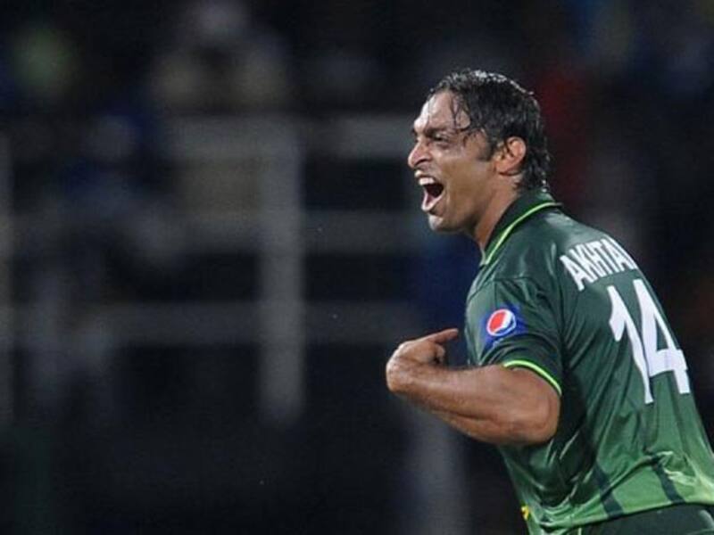 Shoaib Akhtar admits he is too old to bowl fast