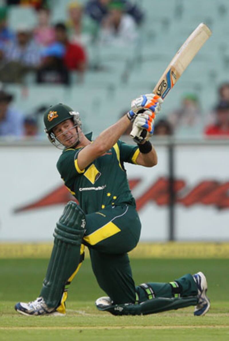 Dan Christian late surge fires Australia to 288 against India in CB Series 