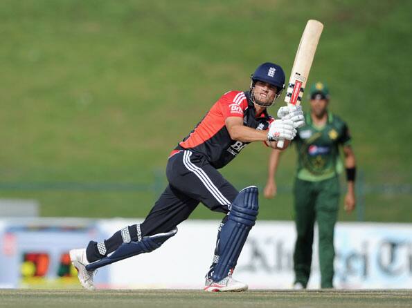 Alastair cooks consecutive ton as Pakistan bowlers struggle in 2nd ODI Alastair cooks consecutive ton as Pakistan bowlers struggle in 2nd ODI