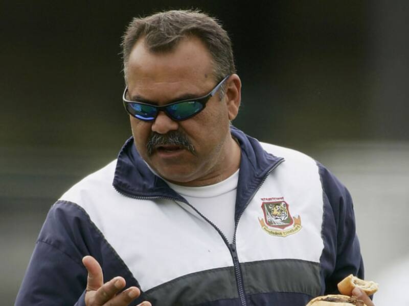 Arthur, Whatmore in running for post of Pakistan coach