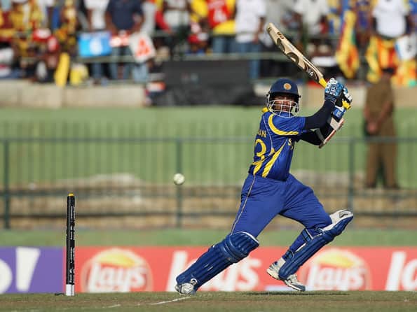 Sri Lanka rustle up 327 against Zimbabwe