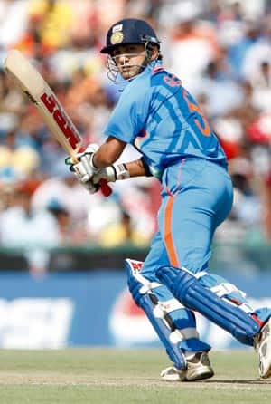 Gambhir, Harbhajan and Badrinath to lead Challenger Trophy teams Gambhir, Harbhajan and Badrinath to lead Challenger Trophy teams