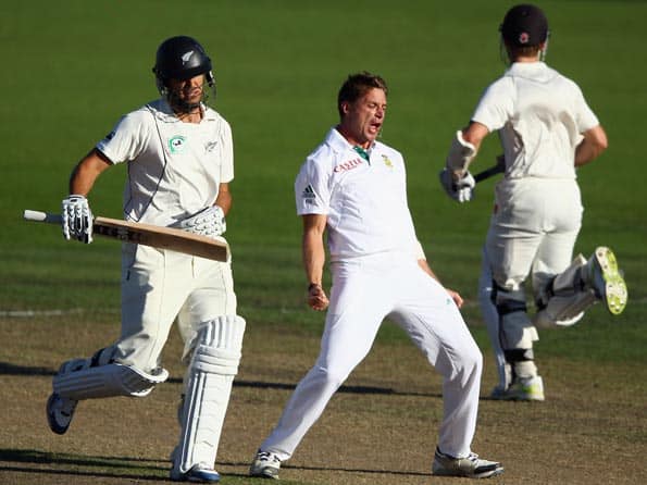 Live Cricket Score, New Zealand vs South Africa 2nd Test at Hamilton: day three
