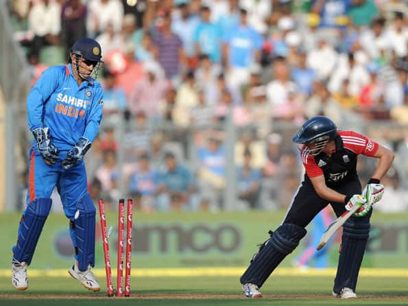 India restrict listless England to 220 in fourth ODI at Wankhede India restrict listless England to 220 in fourth ODI at Wankhede