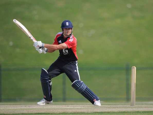 England win toss, ask Pakistan to bowl in second ODI England win toss, ask Pakistan to bowl in second ODI